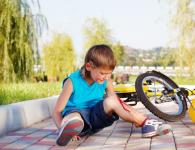 Cum să înveți rapid un copil să meargă cu tricicletă și cu două roți: pedalează cu plăcere